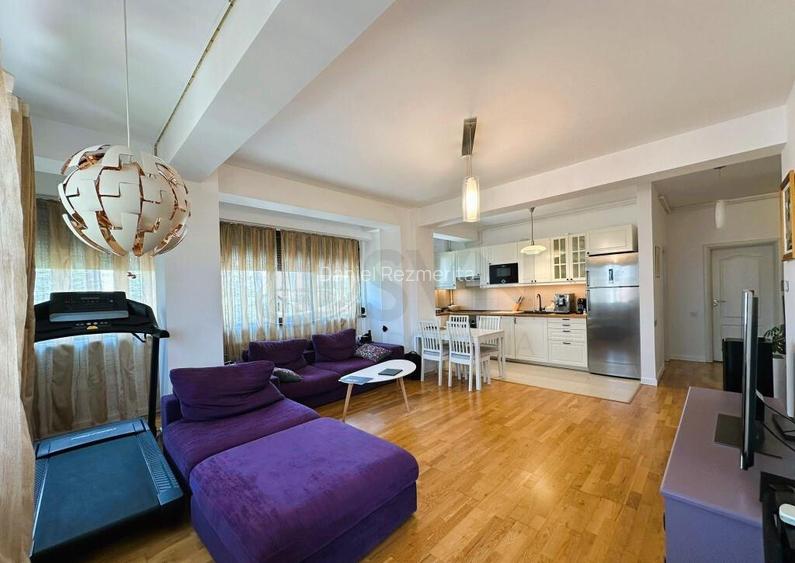 4 Camere l Bucurestii Noi l 2 Locuri de parcare incluse l... 4 Camere l Bucurestii Noi l 2 Locuri de parcare incluse l...