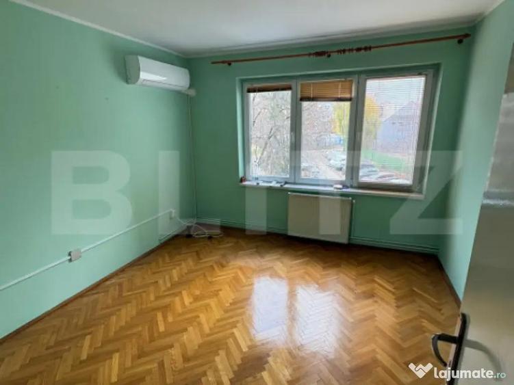 Apartament 3 camere, 75 mp, zona Centrala - 1