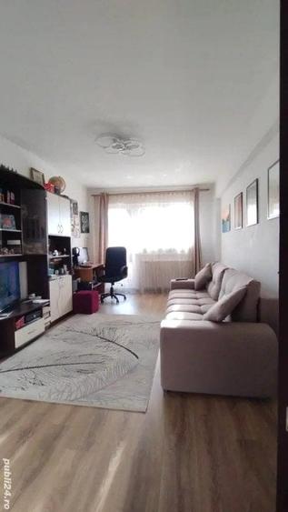 Centru- apartament 3 camere - 1