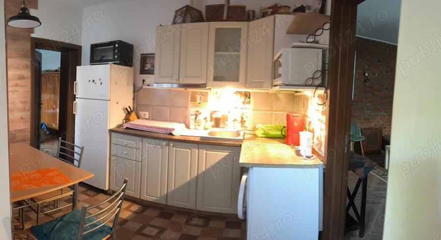 apartament in curte cu 2 proprietari cu loc de parcare - 5