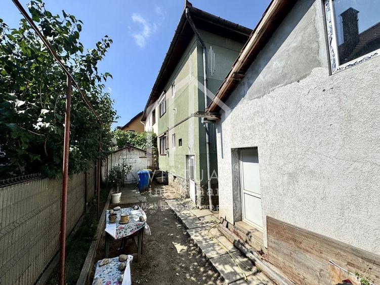 Casa singur in curte, 4 camere, 106mp utili + balcon, spatiu comercial - 2