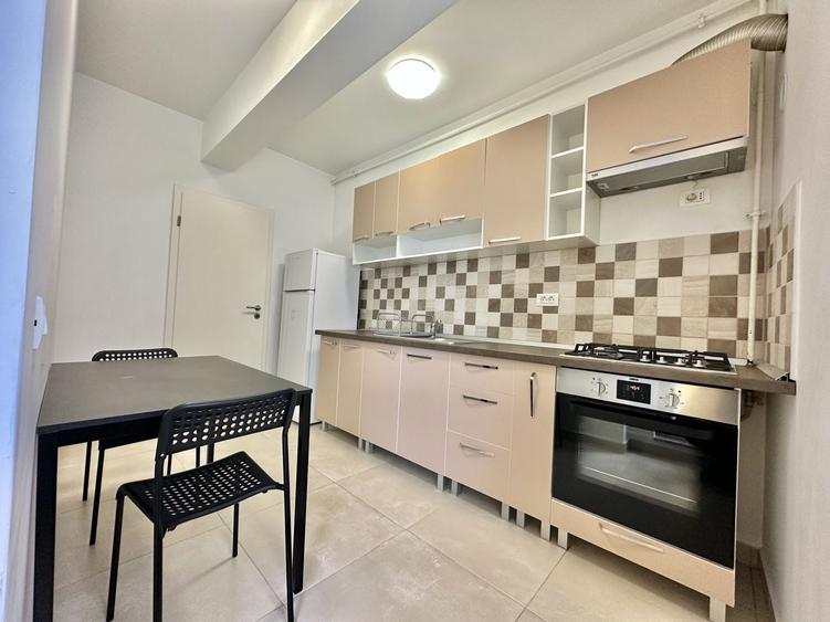 Garsonieră modernă de închiriat în Brașov, zona Coresi - 5