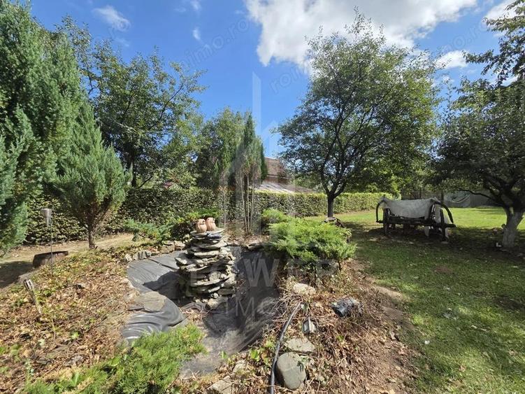 Teren deosebit cu cabana din lemn, Tocile loca?ie lini?tita - 1