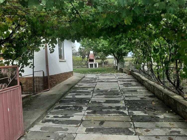 Casă cu Teren Generos – Localitatea Poșta, jud. Tulcea - 2