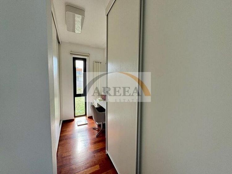 Vila lux de vanzare in cel mai dorit complex din Erou Iancu Nicolae-locatie rara - 28