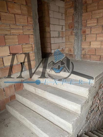 Casa de vanzare la rosu in Stremt, aproape de Alba Iulia - 8