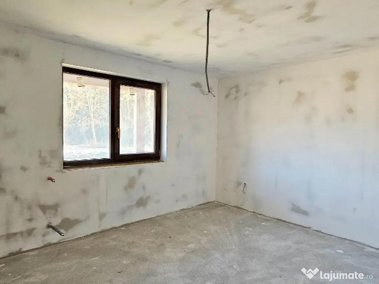 Casa P+M si 1400 mp teren,langa parau si padure, com.Piatra Soimului - 6