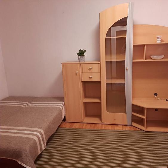 Garsoniera de inchiriat in centrul strandului - 4