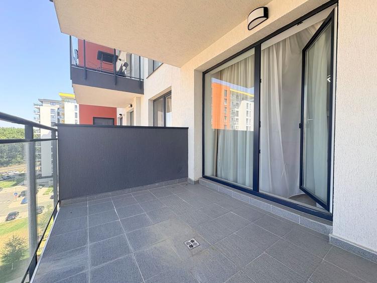 Apartament cu 3 camere decomandat, mobilat în Lipovei