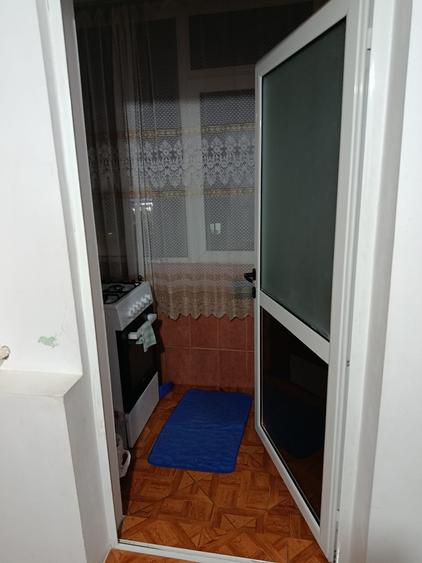 Vand sau schimb apartament cu 3 camere - 7