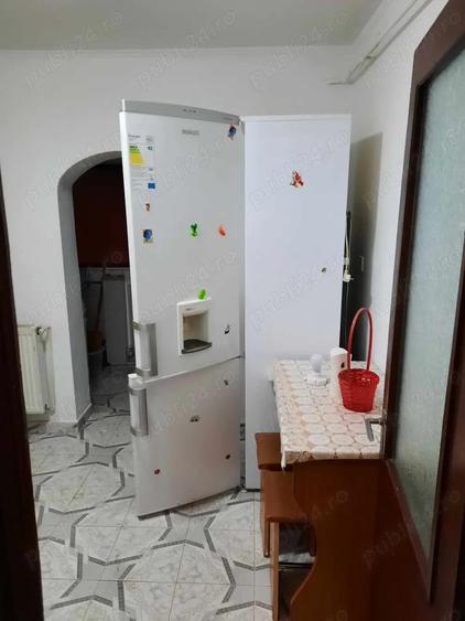 Vand apartament 3 cam zona Cartier. - 9