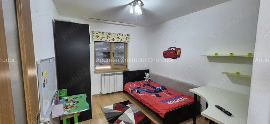 Se inchiriaza apartament cu 3 camere, zona ?coala 2, etaj 1, Foc?ani! Se inchiriaza apartament cu 3 camere, zona ?coala 2, etaj 1, Foc?ani!