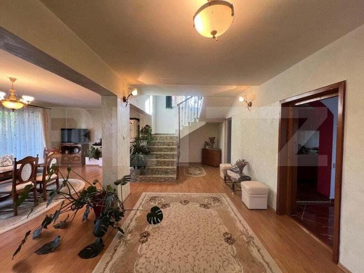 Casa de Vanzare, la podul jelnei ,cca 220mp. - 15
