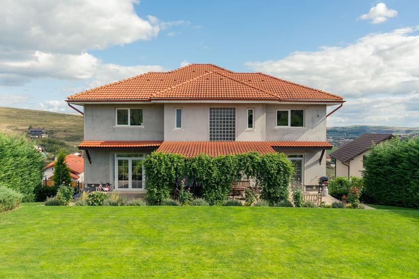 Casa de vanzare în Câmpenești - 1