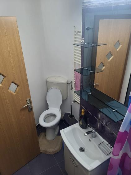 Inchiriez garsoniera - 4