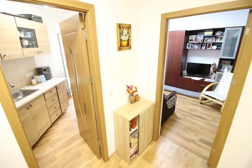 Ap. 1 camera Faleza, bloc mixt, etaj 1, renovat - 3