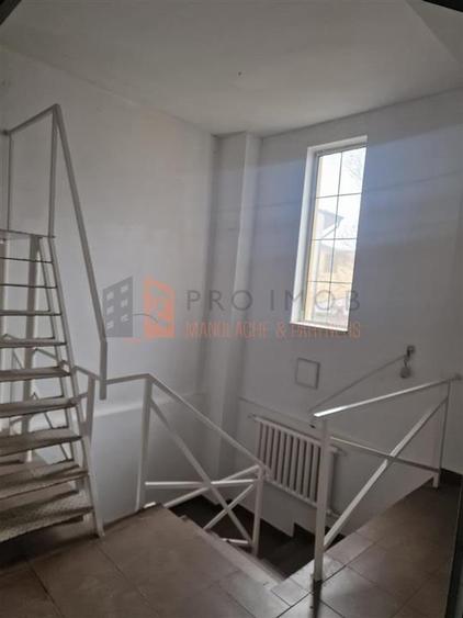 Cladire P+1+M zona Centru - 4