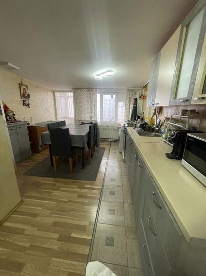 Vand apartament 2 camere - 8