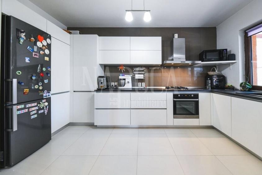 Casa 5 camere de vanzare in Floresti - 3