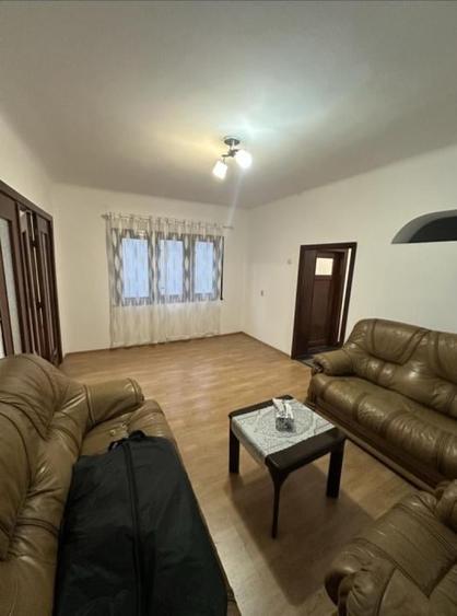 Ap. 4 cam. Unirii - Mitropolie - 1