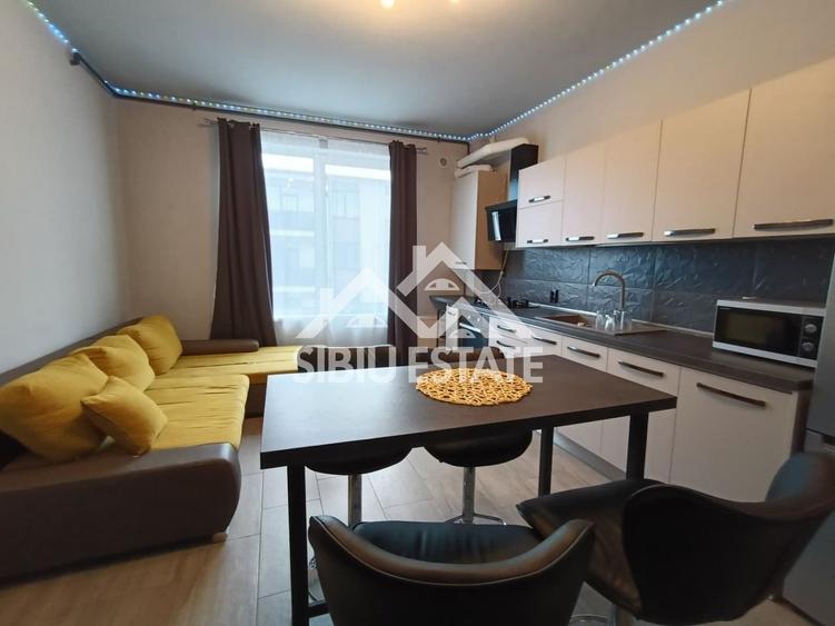 Aparatment de inchiriat,3 camere, parcare ,Selimbar - 2