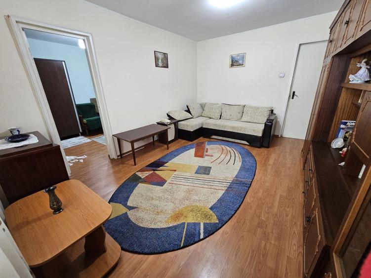 Apartament cu 2 camere circular, mobilat în Craiovei