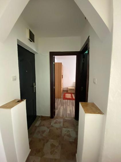 Inchiriez apartament cu o camera - 5