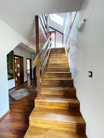 Casa /Vila de vanzare in Durau - 31