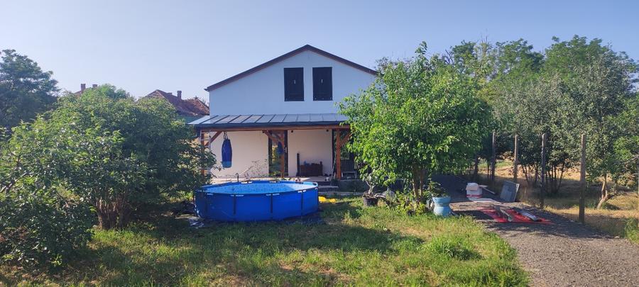 Casa din gradini - 13