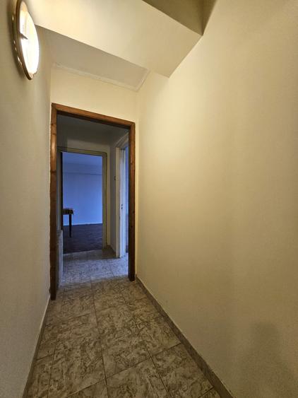 Vanzare apartament 3 camere Militari / Gorjului, stradal, vedere deosebita - 9