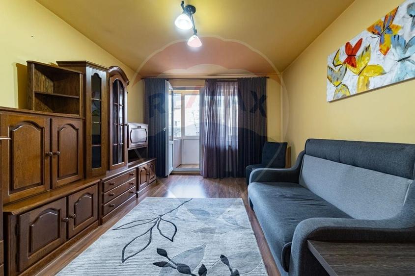 CHIRIE Apartament 2 camere O.Goga nr 17- BRASOV - 2