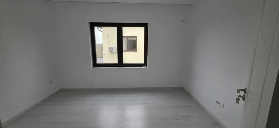 Casa 5 Camere Otopeni | Individuala | Foarte Aproape de Viitorul Parc - 3