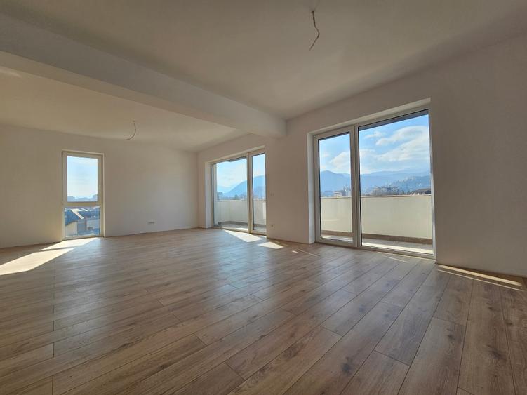 3 camere *Finalizat *Premium * Vedere Tampa/Postavaru - 9