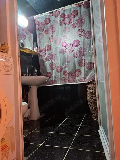 Inchiriez apartament - 2