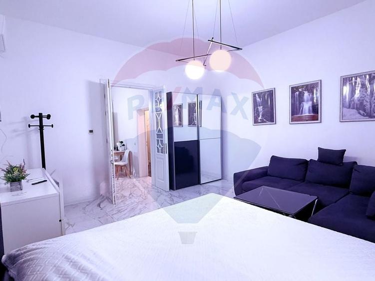 Apartament de închiriat ultracentral - Str Cuza Vodă - 5