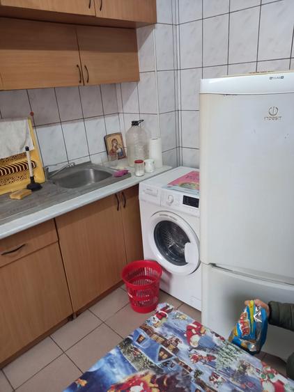 Garsoniera de inchiriat Berceni Pret 300 - 1