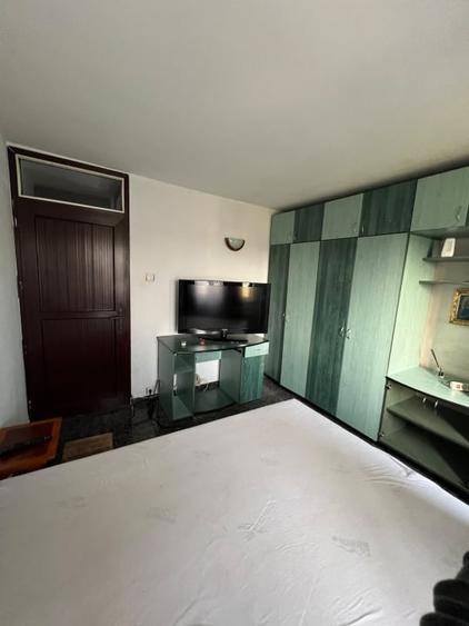 Apartament cu 2 camere decomandat, mobilat în 1 Mai