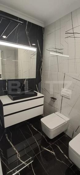 Apartament cu 4 camere decomandat în Filiași