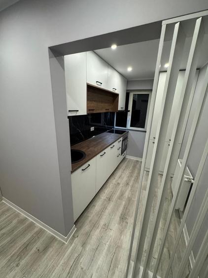 Apartament cu 2 camere decomandat în Energiei