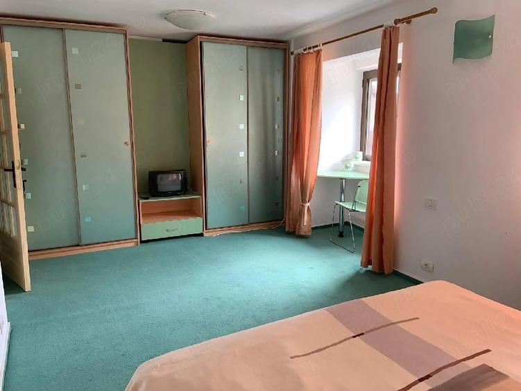 Apartament cu 2 camere semidecomandat în Gara de Nord