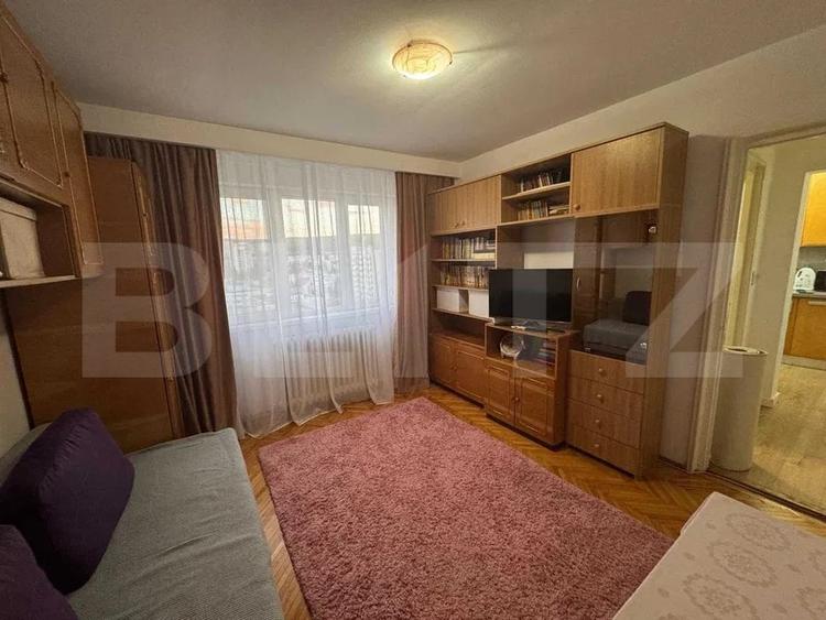 Apartament cu 2 camere semidecomandat, mobilat în Mănăștur