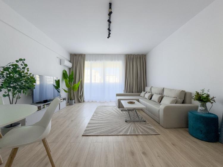 Apartament cu 2 camere decomandat, mobilat în Mamaia-Sat