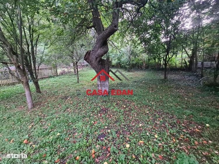 Casă cu 3 camere în Urleta