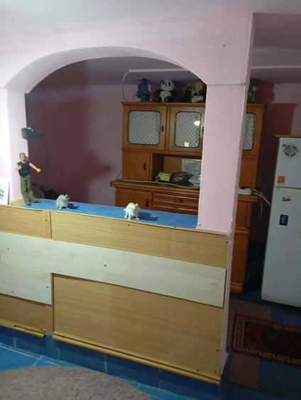 Casă cu 4 camere cu Teren 500 Mp în Central