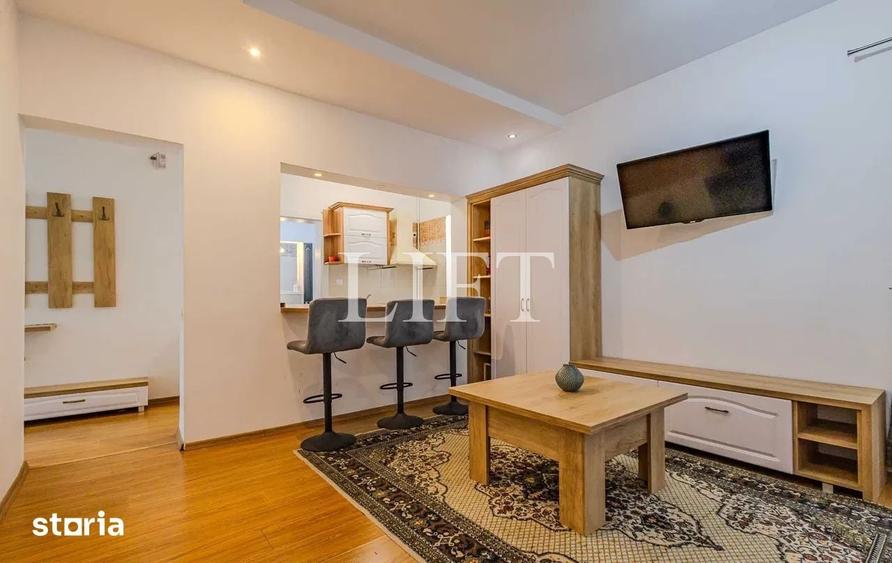 Apartament cu 2 camere semidecomandat în Centrul Istoric