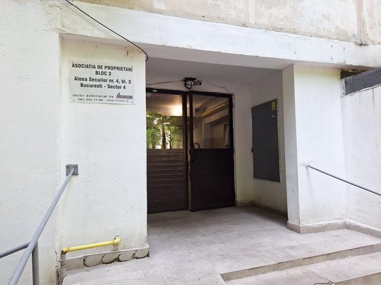 Garsonieră semidecomandată în Berceni