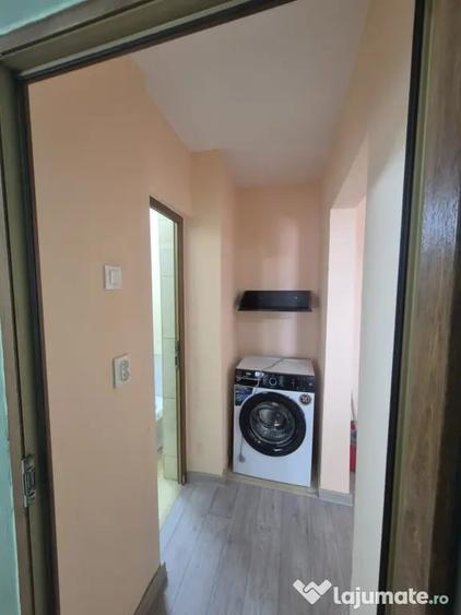 Apartament cu 2 camere decomandat în Orizont