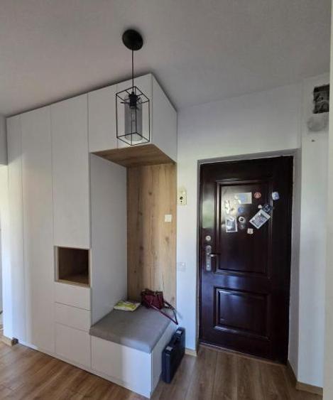 Apartament cu 2 camere decomandat, mobilat în Vitan