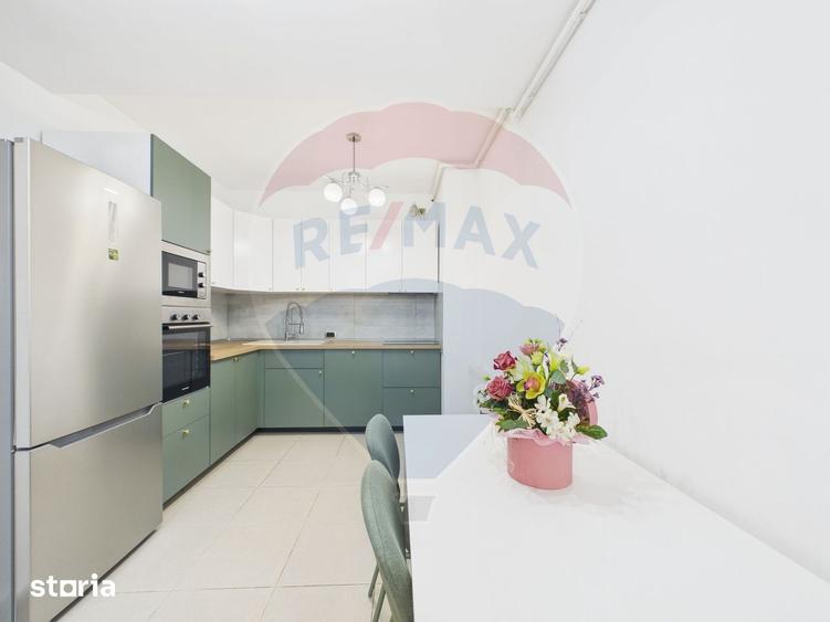 Apartament cu 3 camere, mobilat în Tractorul