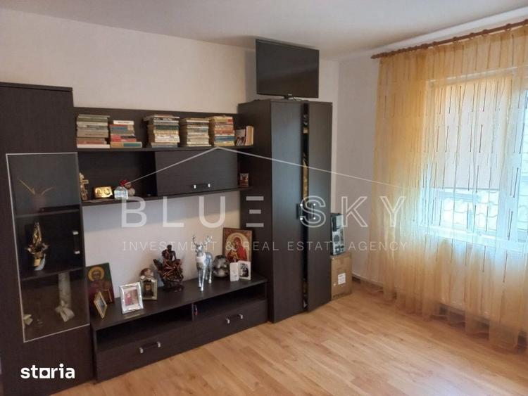 Casă cu 8 camere cu Teren 330 Mp în Eforie